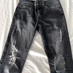 Men’s Ripped Jeans